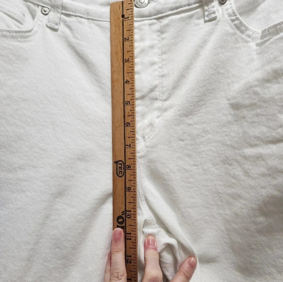 2 Gloria Vanderbilt Women's 12 Amanda Jeans Lot White Slimming Stretch - Nice! - Picture 5 of 11